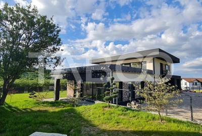 Casa cu piscina interioara in livada Cisnadie - 15