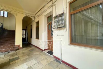 Apartament 3 camere, curte cu acces auto, ULTRACENTRAL - 15