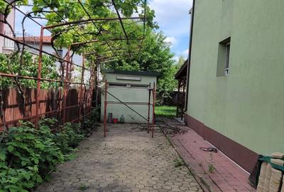 Vilă spațioasă S+P+1E+M | Chitila | Str. 8 Martie - 5