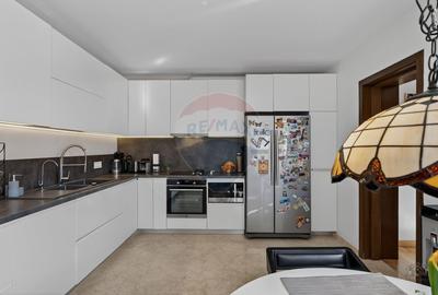 Vila cu design spectaculos, tehnologie smart & lifestyle complet - 11