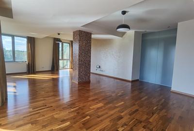 Apartament spatios cu 3 dormitoare in complex cu paza si piscina comuna - 7