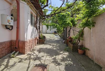 Faleza Nord - strada Unirii - teren 986 mp + casa (langa Scoala Colibri) - 15