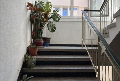 Apartament cu 2 camere decomandat în Giurgiului
