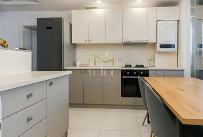 Apartament cu 3 camere semidecomandat, mobilat în Gheorgheni