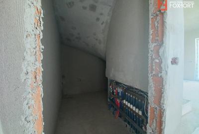 Duplex 4 camere despartit prin perete dublu - Giroc - ID V3463 - 8