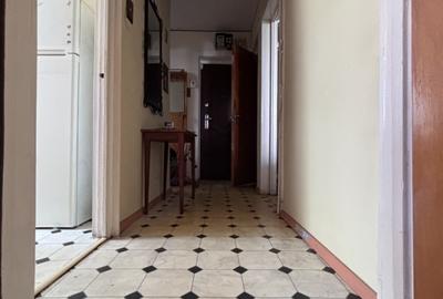 Apartament cu 2 camere decomandat, mobilat în Alexandru Obregia