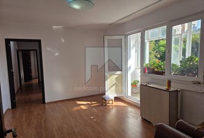 Vanzare apartament 3 camere - Berceni - str. Covasna - 1