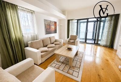Apartament cu 2 camere semidecomandat, mobilat în Faleza Nord
