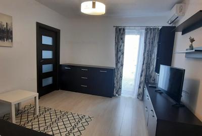 Apartament cu 2 camere semidecomandat, mobilat în Olteniței