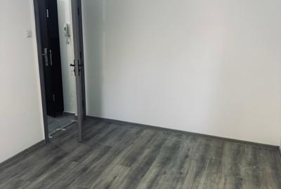 Vand garsoniera renovata Buziasului! - 3