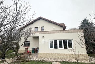 Casa Spatioasa cu Teren de 1000 mp | Poiana - 2