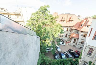 Apartament 4 camere de vanzare 104 mp utili, Calea Mosilor - 21