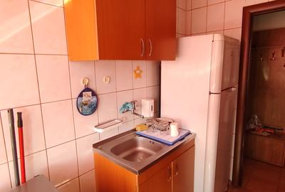 3 CAMERE Cantemir, lângă întrarea la metrou Tineretului - 12