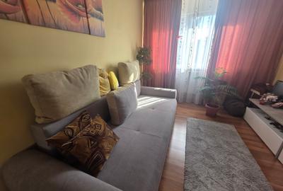 Vand 2 camere zona Astra cu vedere spre Tampa si aer conditionat - 3