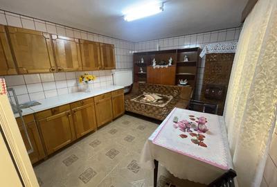 ZONA CENTRALA-CASA 4 CAMERE SUPRAFATA UTILA 89 MP. panouri fotovoltaice - 2