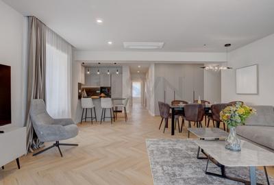 Apartament cu 4 camere semidecomandat, mobilat în Pipera