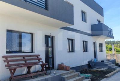 Casă individuală cu 5 camere în Tomești