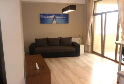 Apartament cu 2 camere decomandat în Moșilor