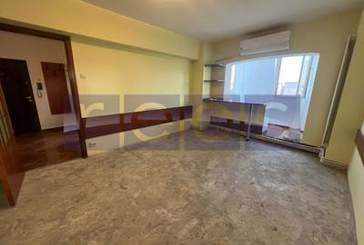 Apartament cu 2 camere semidecomandat, mobilat în Tineretului