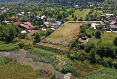 Teren 2587 mp, jud Neamt, Pangarati, deschidere catre lac, potential turistic - 4