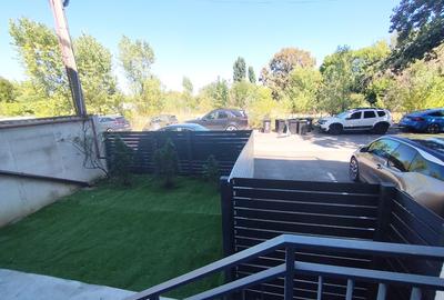 3 camere decomandat, bloc nou, curte proprie 30 mp, boxa 25 mp, zona Tineretului - 10