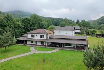 Complex turistic și proprietate deosebită de vânzare în Valea Dobârlău - 6