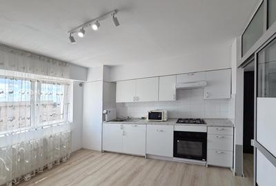 Unirii Fountains • 4-Room Apartment • 2 Front-Facing Balconies • Boiler - 24