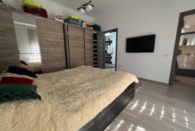 Apartament modern cu 3 camere și terasă, (optional  3 locuri parcare) -190.000 € - 14