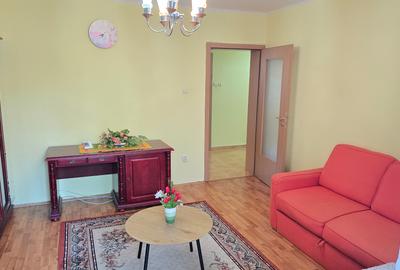 Vand apartament 2 camere decomandat in Deva, situat pe  Bld. Balcescu, etaj 2, - 2