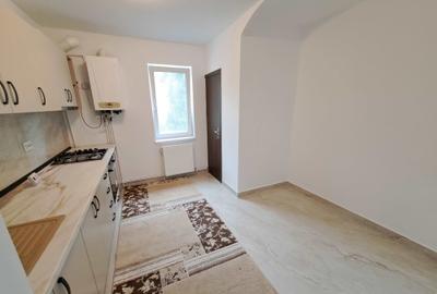 Apartament cu 2 camere decomandat în Tudor