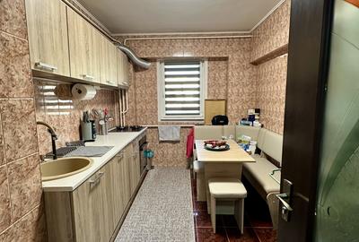 Drumul Taberei, Decomandat 4 Camere,Metrou Tudor Vladimirescu,Bloc 1978 - 1