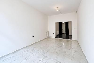 Spatiu comercial central de inchiriat - 2