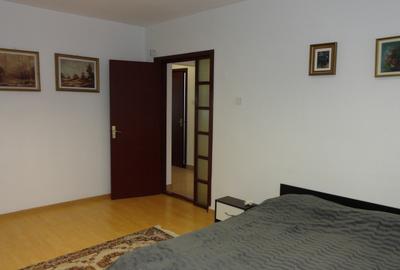 Apartament cu 3 camere, amenajat cu 3 dormitoare, zona centrala - 10