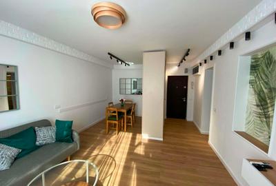 Apartament cu 2 camere decomandat în Sala Palatului