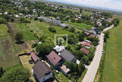 Vând teren intravilan – Ipotești, str. Decebal (zonă Hereditas), 26 ari - 4