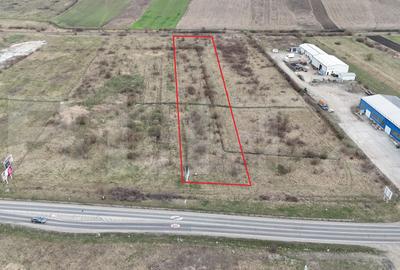 Teren agricol intravilan de 3695 mp, în Reghin