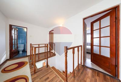 Apartament cu 2 camere decomandat, mobilat în Centrul Istoric