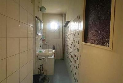 GIROCULUI - 4 CAMERE - ETAJ 1 - BLOC IZOLAT - 2 BALCOANE - ZONA PADURICE - 9