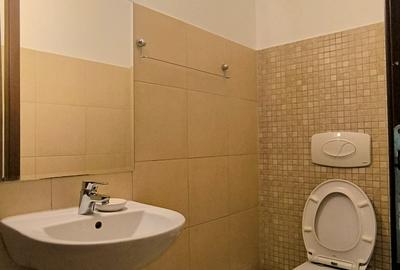 Pipera: Vila cu 3 camere, 3 bai si curte proprie ! - 7