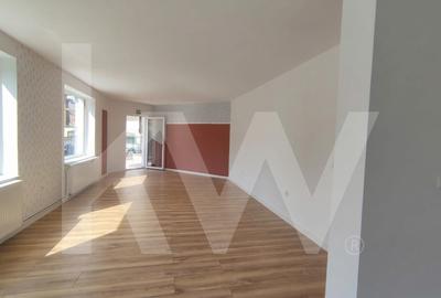 Spațiu comercial de închiriat | 62,8 mp | Cartierul Tineretului, Sibiu - 1