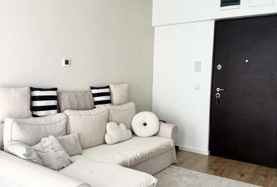 Apartament cu 2 camere semidecomandat, mobilat în Floreasca
