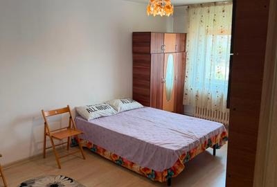 Apartament cu 1 camera decomandat, zona Nicolina - 2