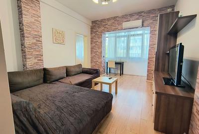 Apartament cu 3 camere semidecomandat, mobilat în Domenii