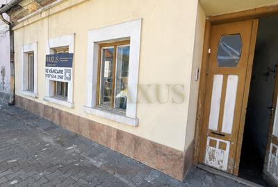 Casă individuală cu 3 camere în Central