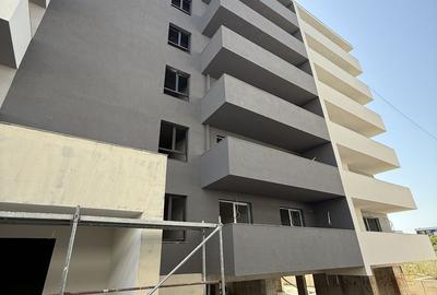 Apartament cu 2 camere decomandat în Theodor Pallady