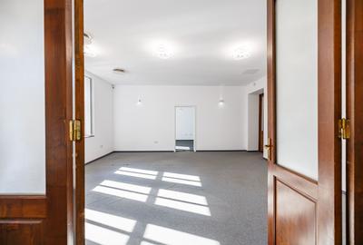 De vanzare apartament  localizat ultracentral, ideal business, Timisoara - 15