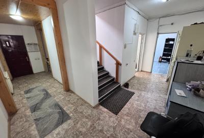 Imobil pretabil locuinta si afacere. Pozitie stradala. - 14