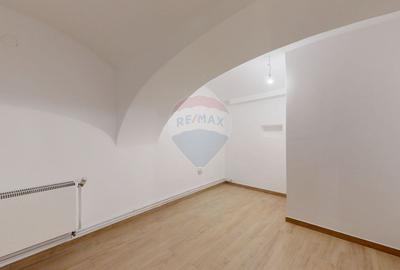 Comision 0%| Spațiu comercial| Centrul vechi| Disponibilitate imediată - 7