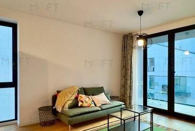 Apartament cu 3 camere semidecomandat în Herăstrău