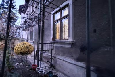 Apartament cu 3 camere în Dorobanți